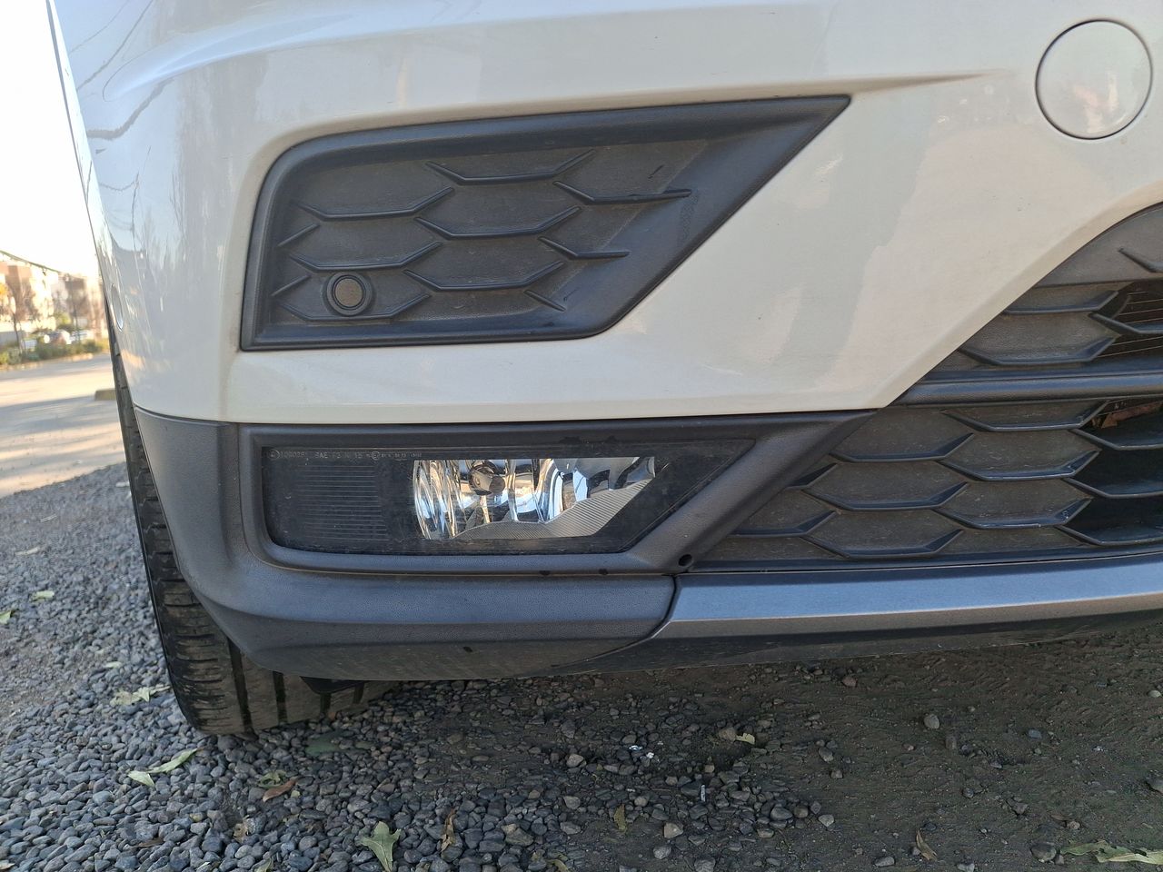 VOLKSWAGEN - 17