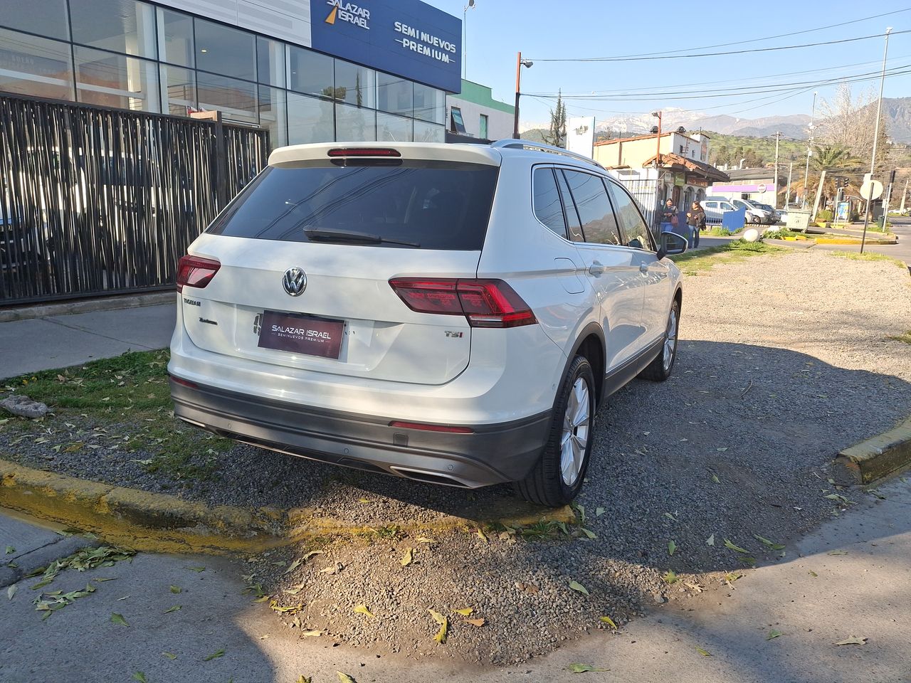 VOLKSWAGEN - 7