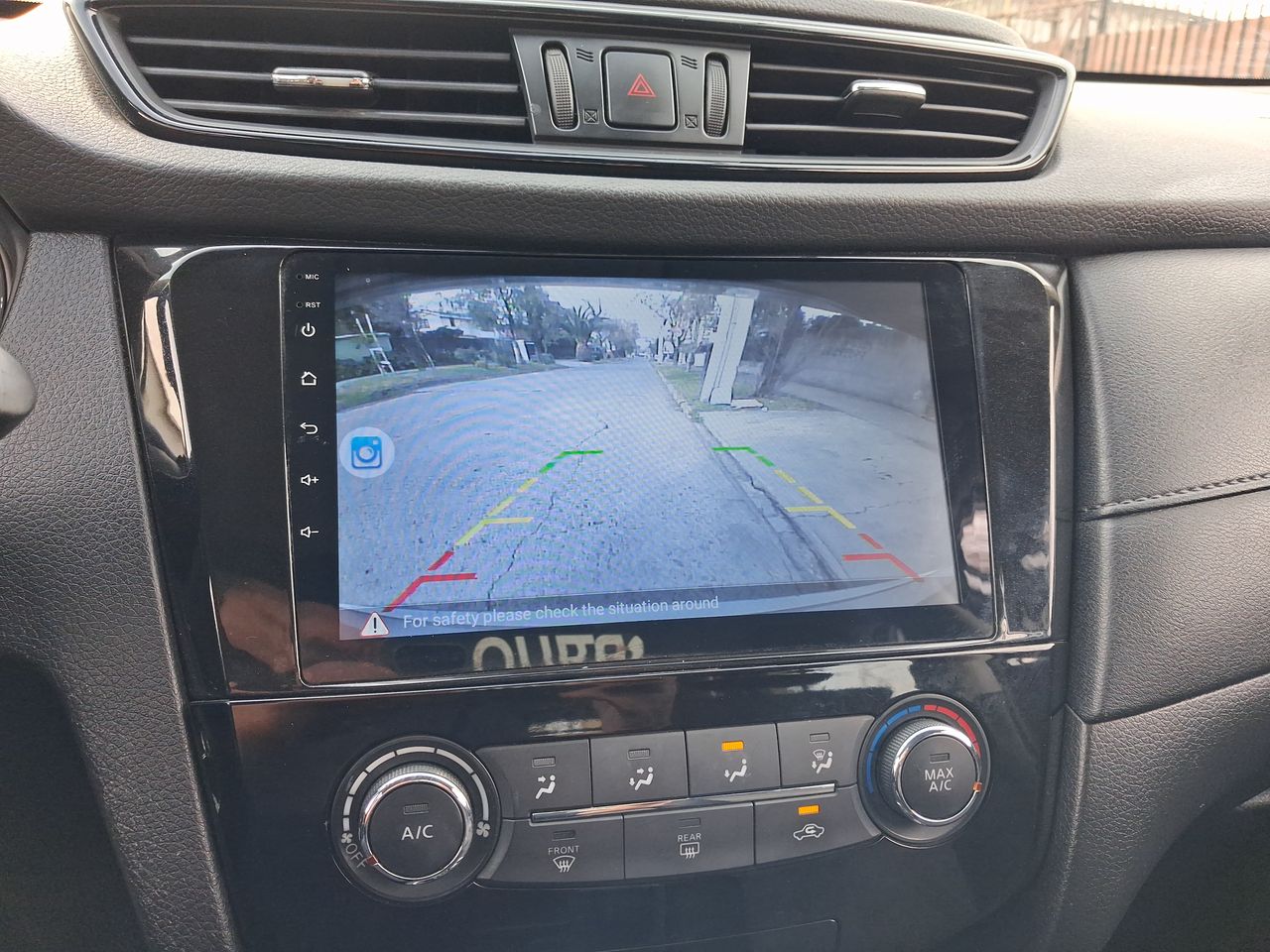 Nissan X-Trail — foto 28 de 35