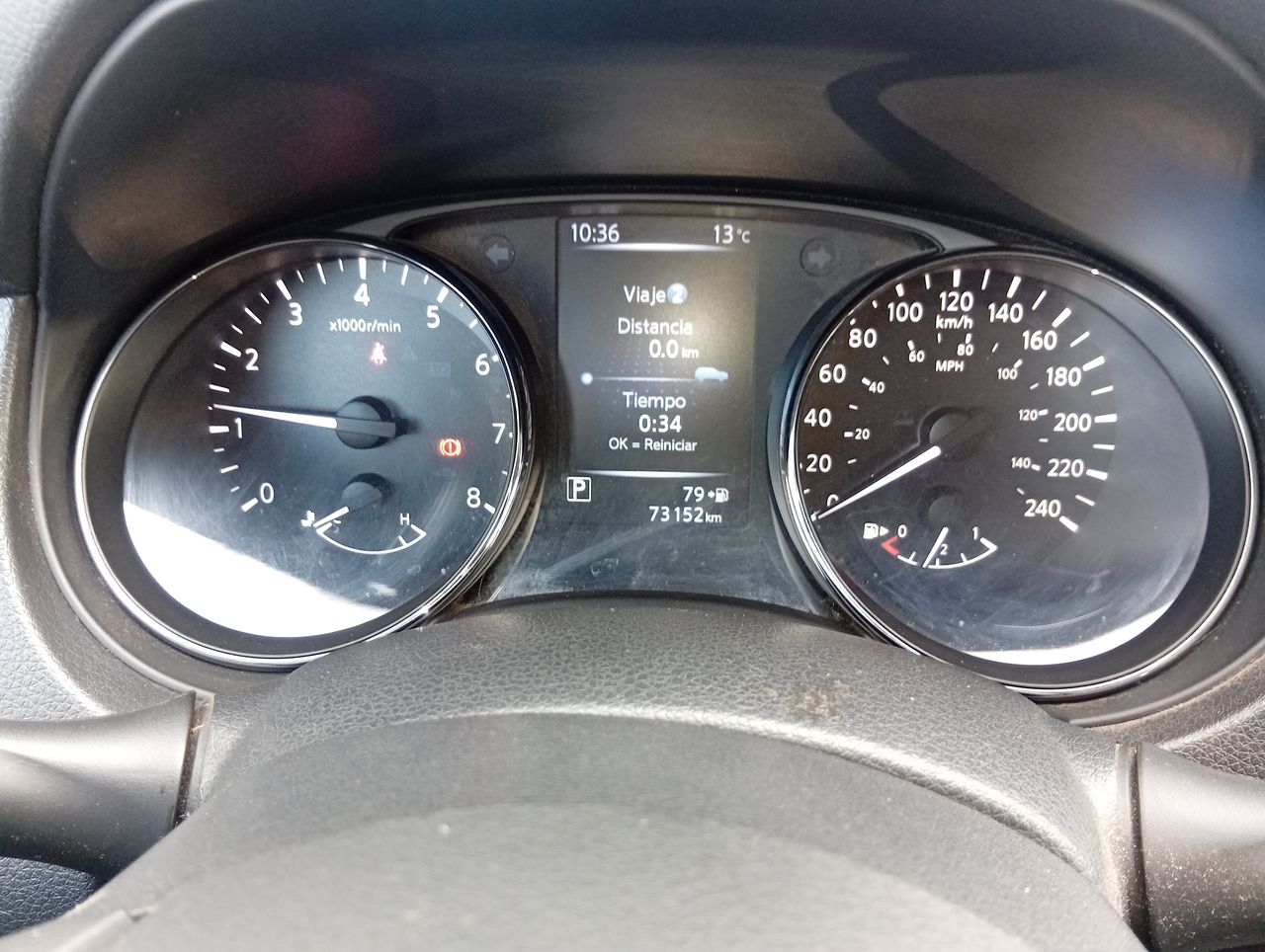 NISSAN - 24
