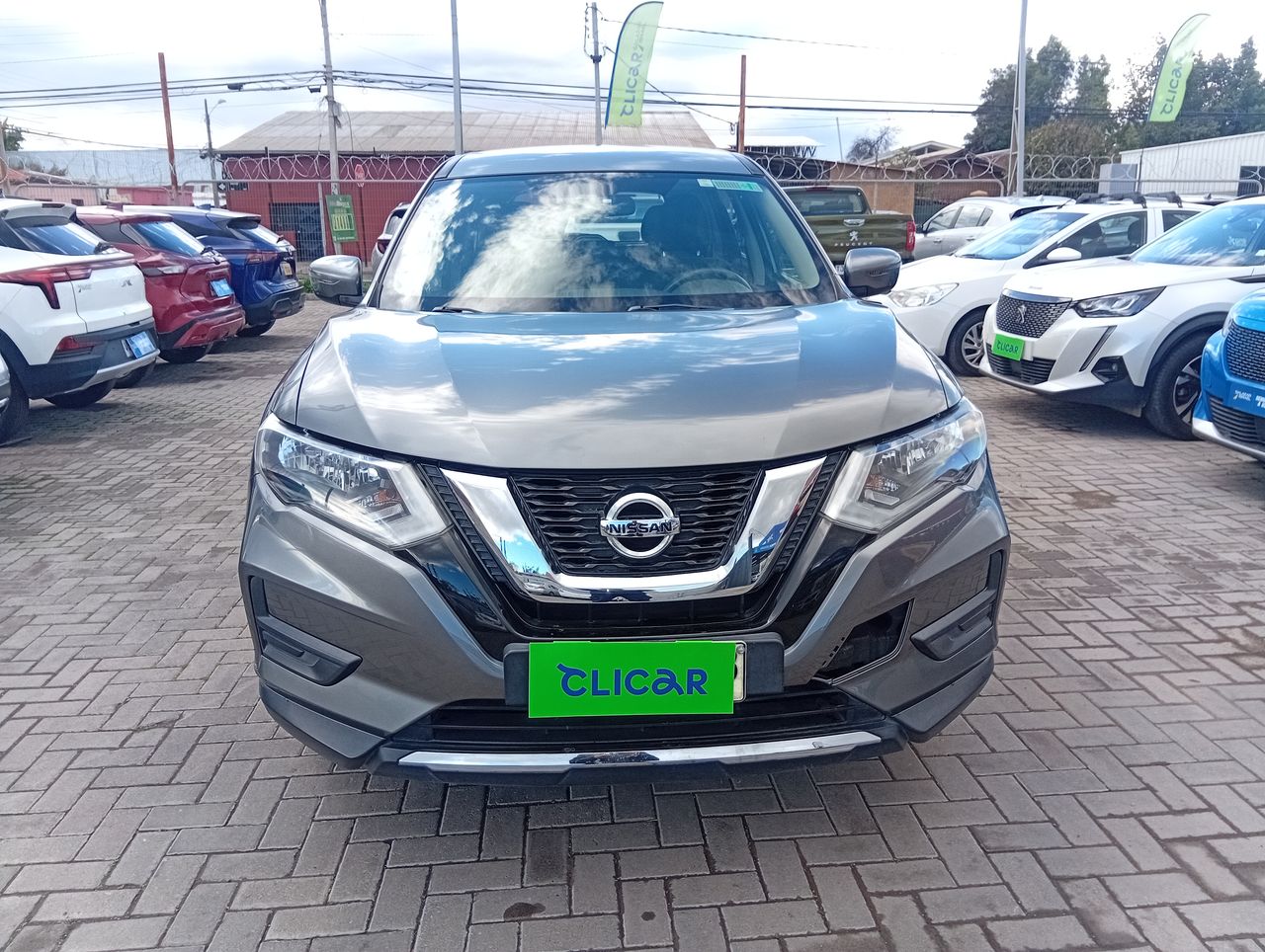 NISSAN - 2