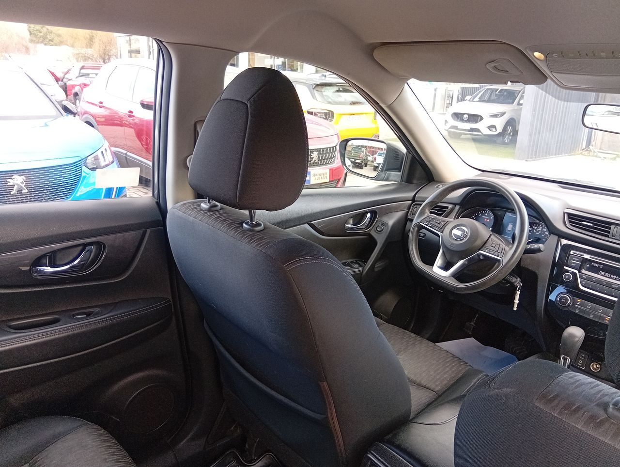 NISSAN - 14