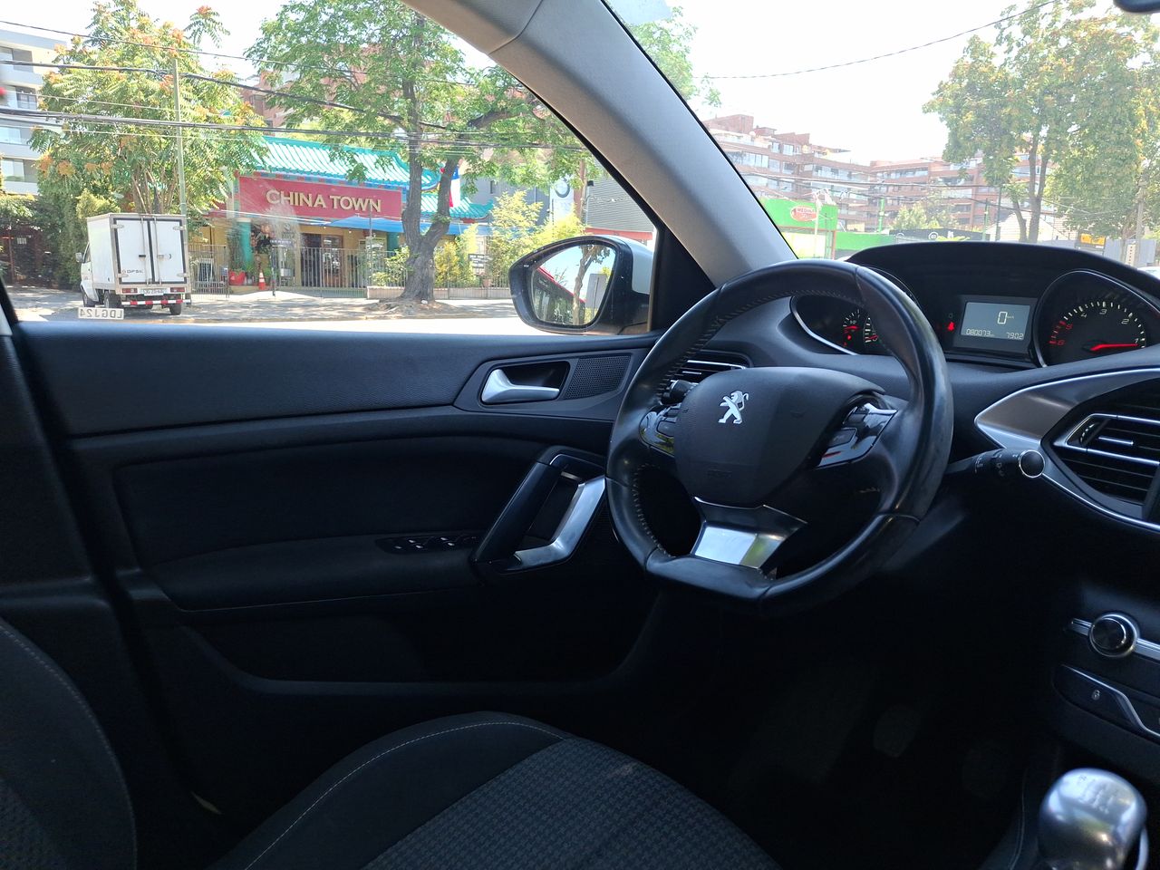 PEUGEOT - 16