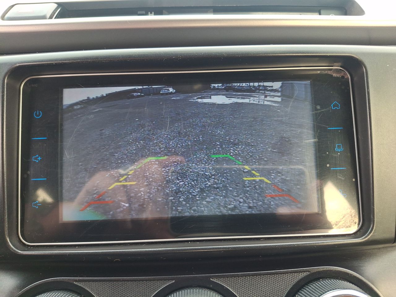Toyota RAV4 — foto 20 de 23