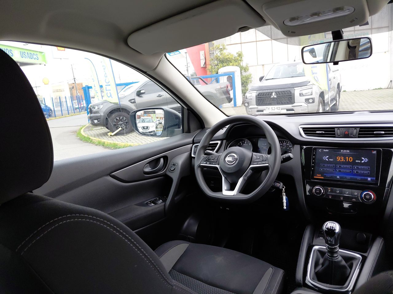 NISSAN - 6