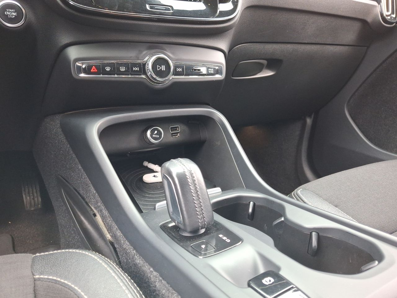 VOLVO - 30