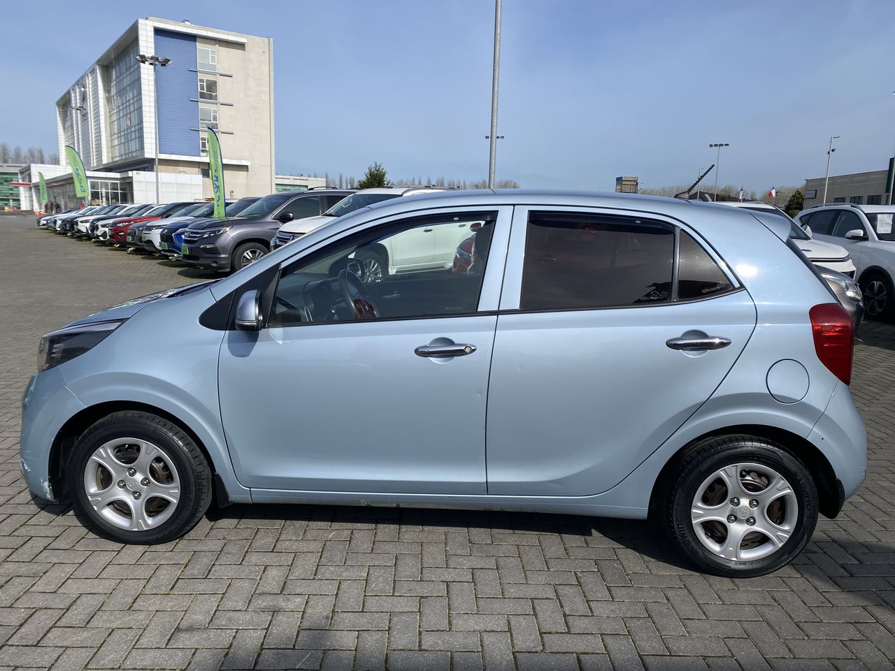 KIA - 4