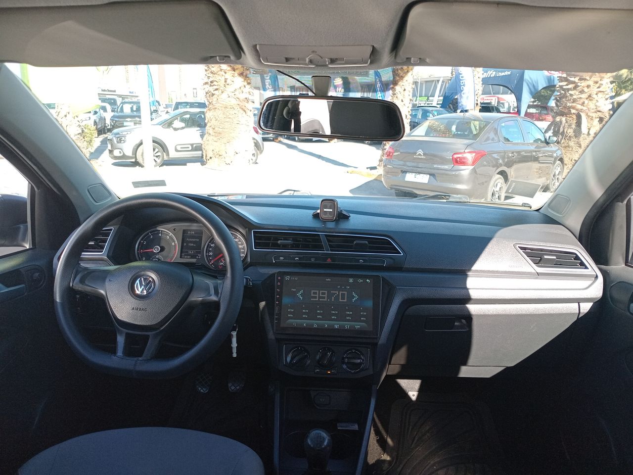 VOLKSWAGEN - 21