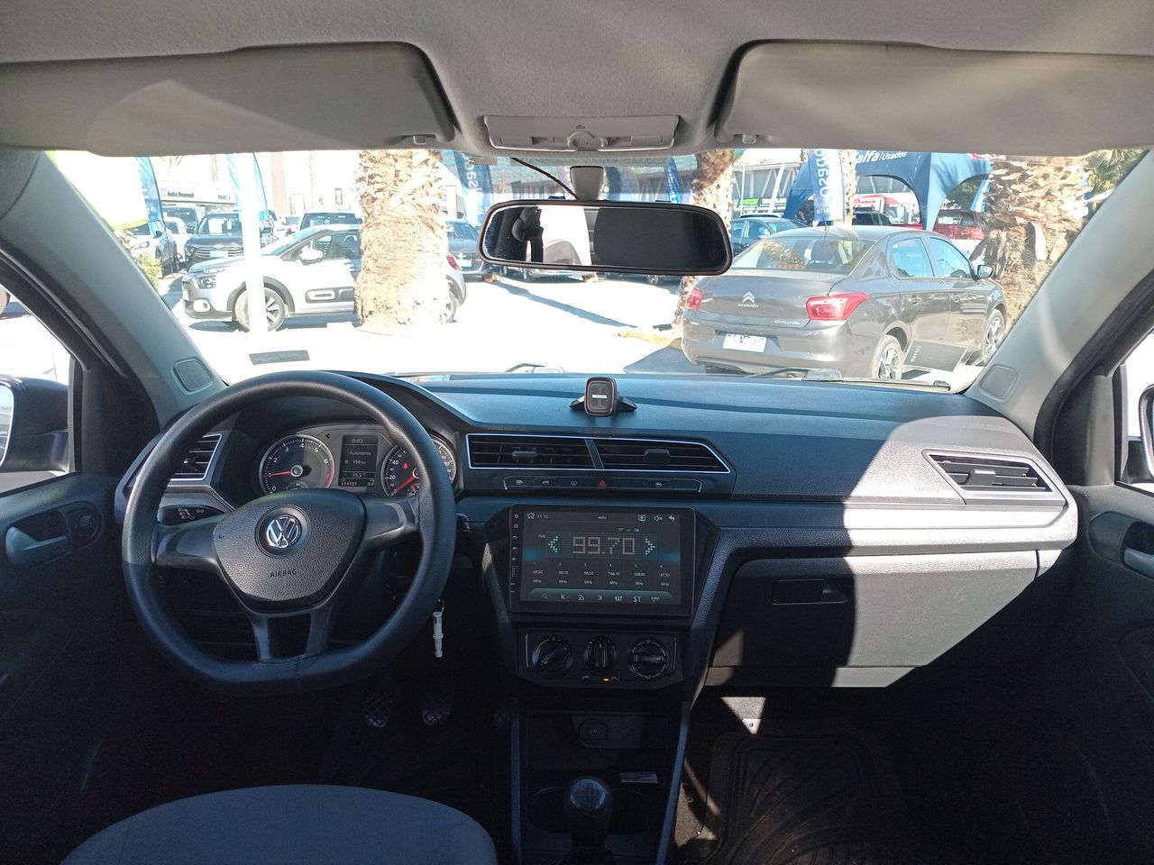 VOLKSWAGEN - 1