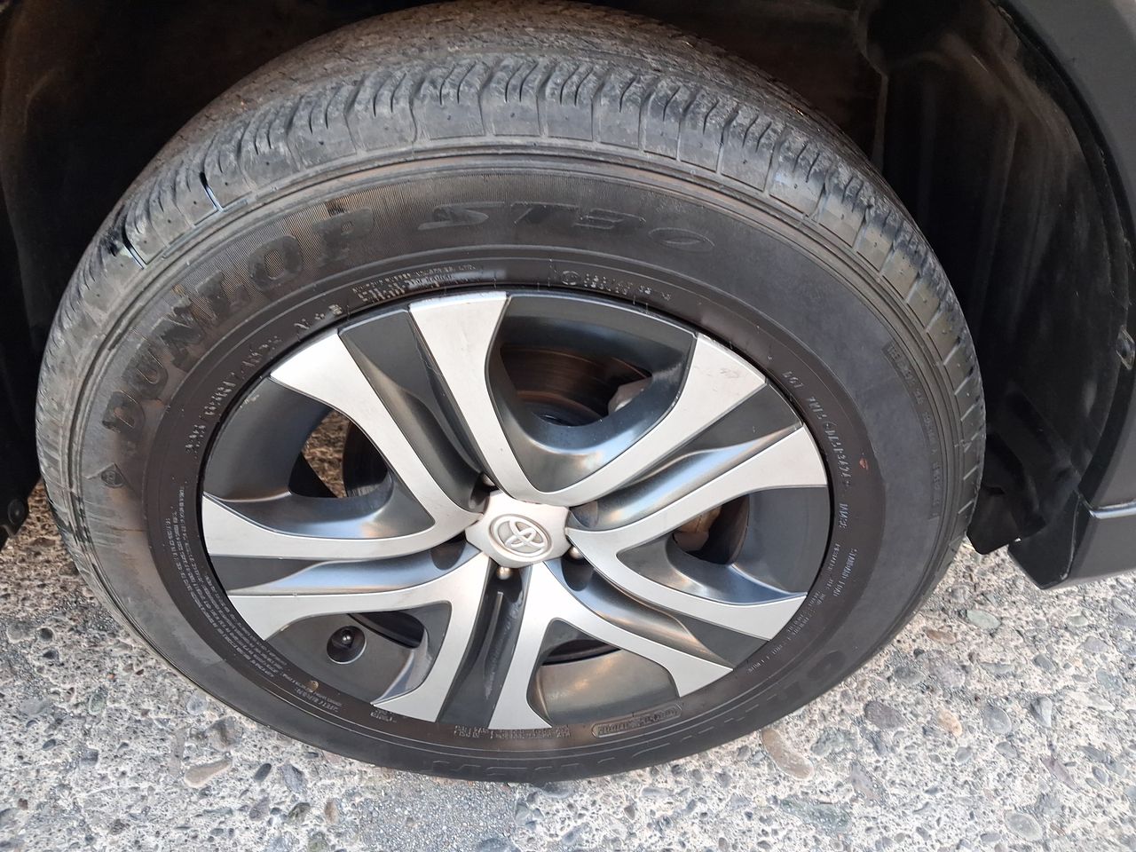 TOYOTA - 15