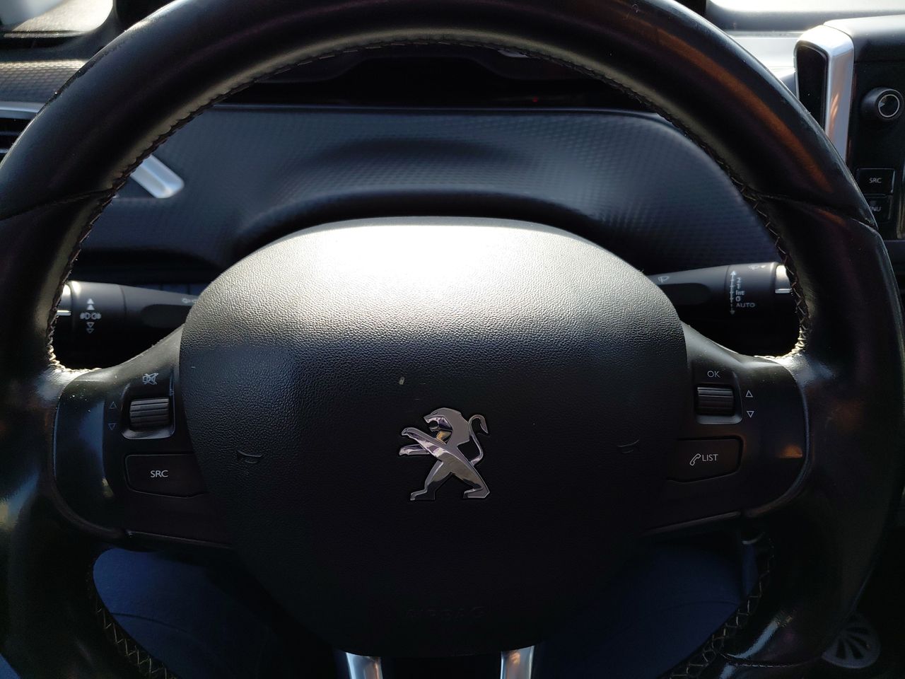 PEUGEOT - 19
