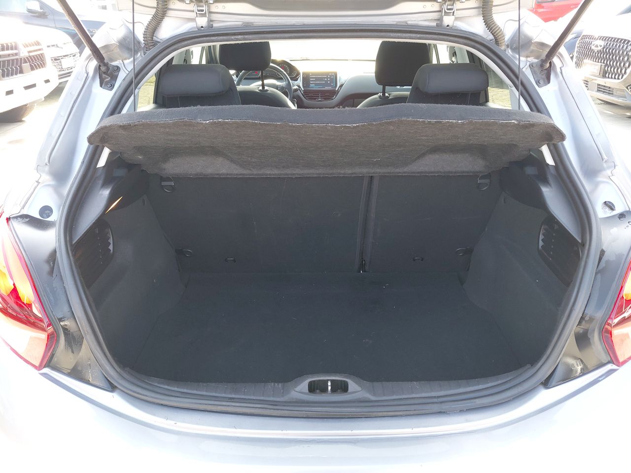 PEUGEOT - 14
