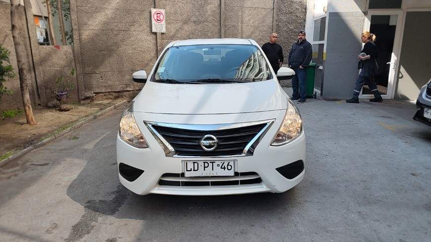 NISSAN - 2