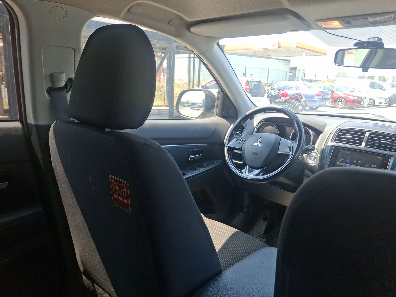 MITSUBISHI - 16