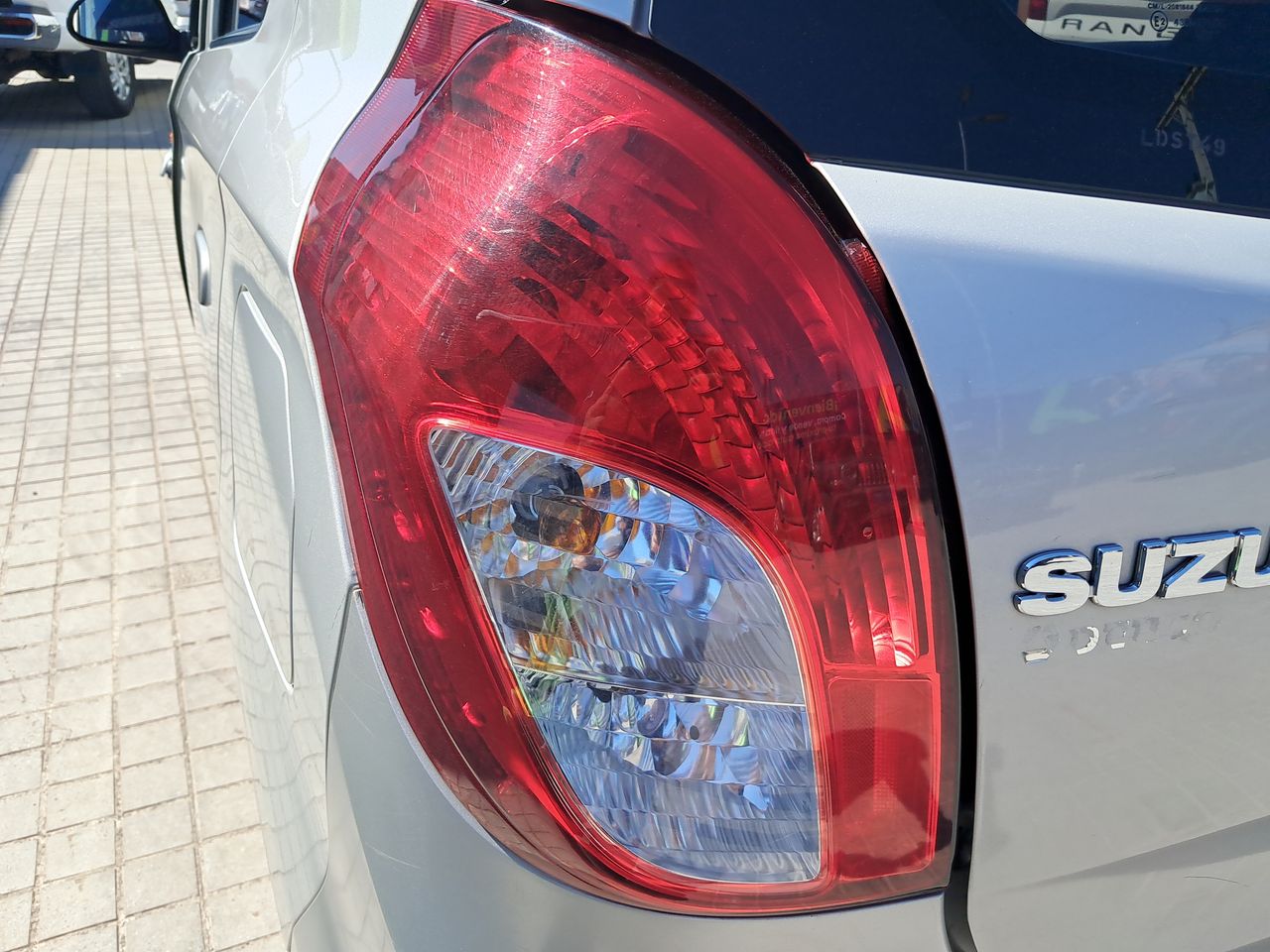SUZUKI - 20