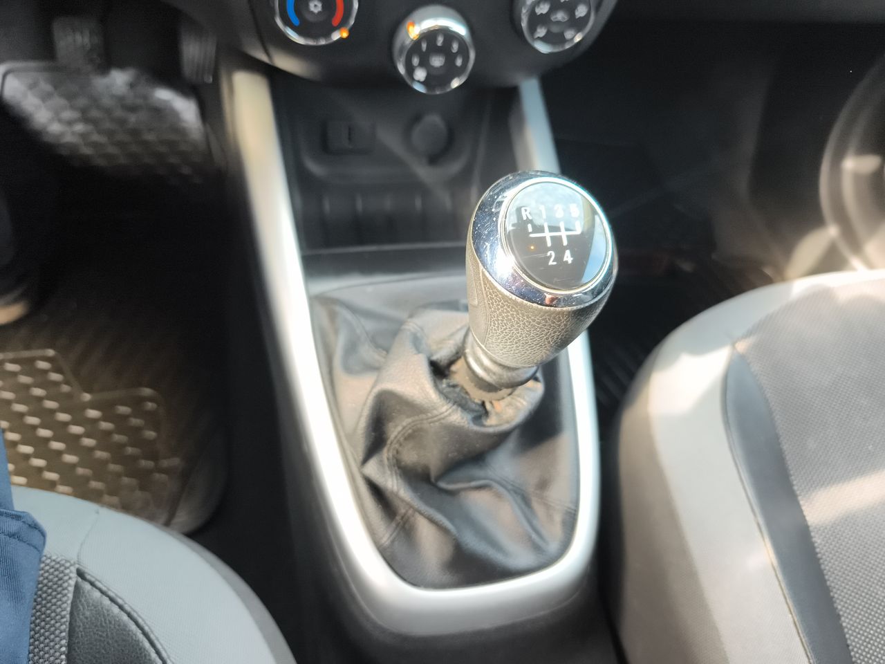 CHEVROLET - 21