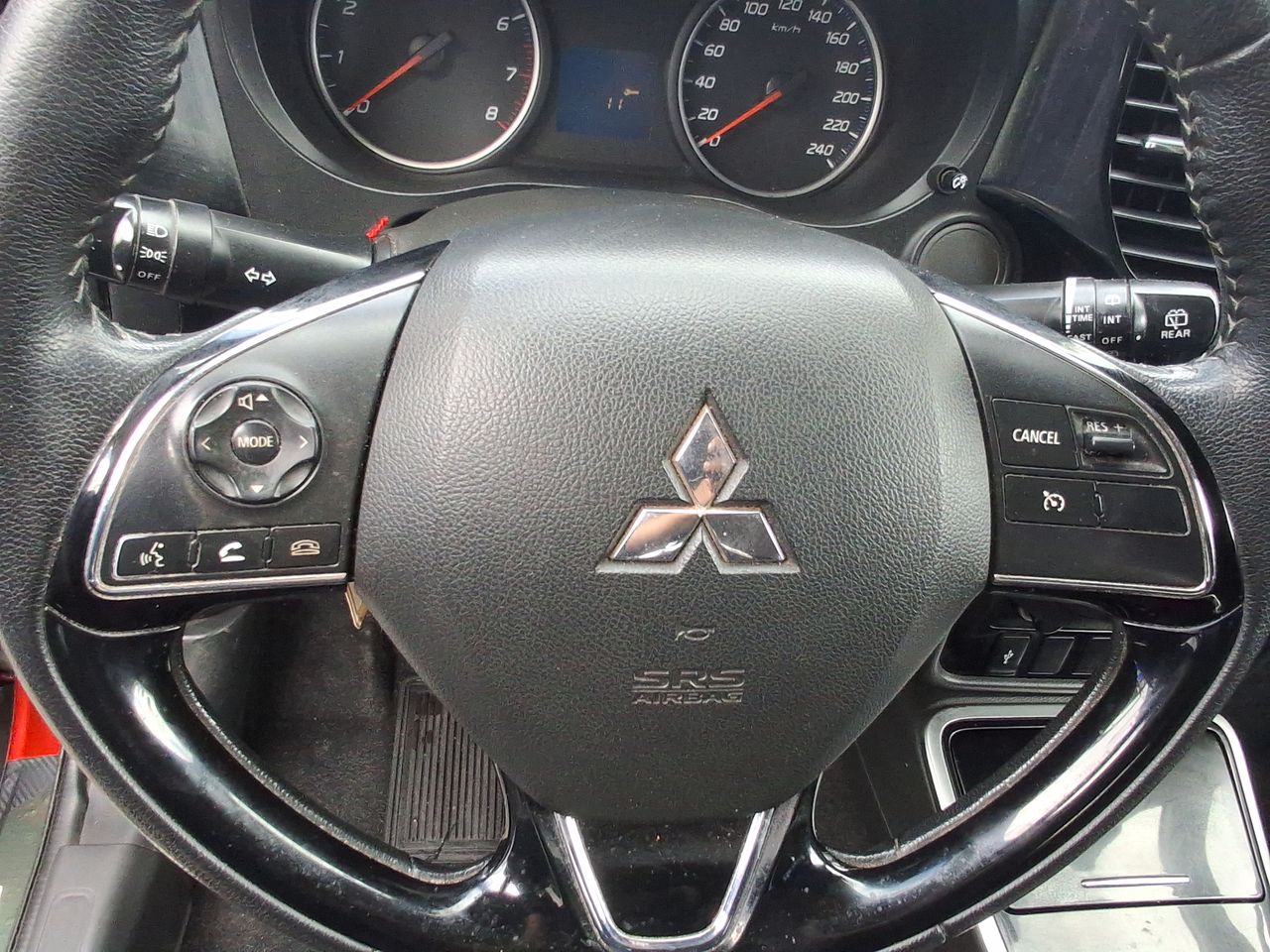 MITSUBISHI - 25