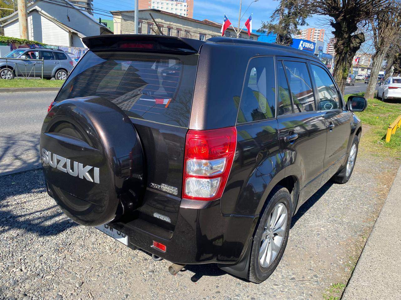SUZUKI - 4