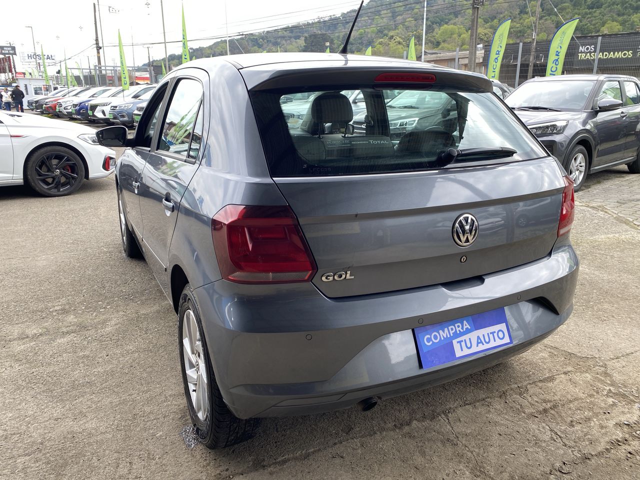 VOLKSWAGEN - 5