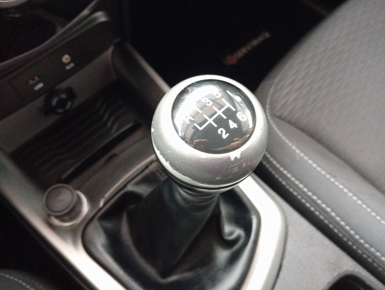 SSANGYONG - 21