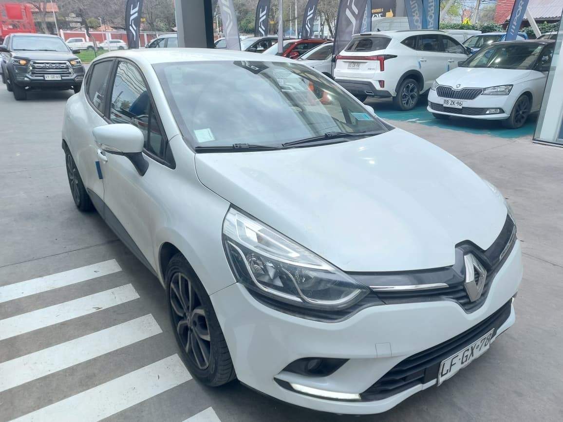 RENAULT