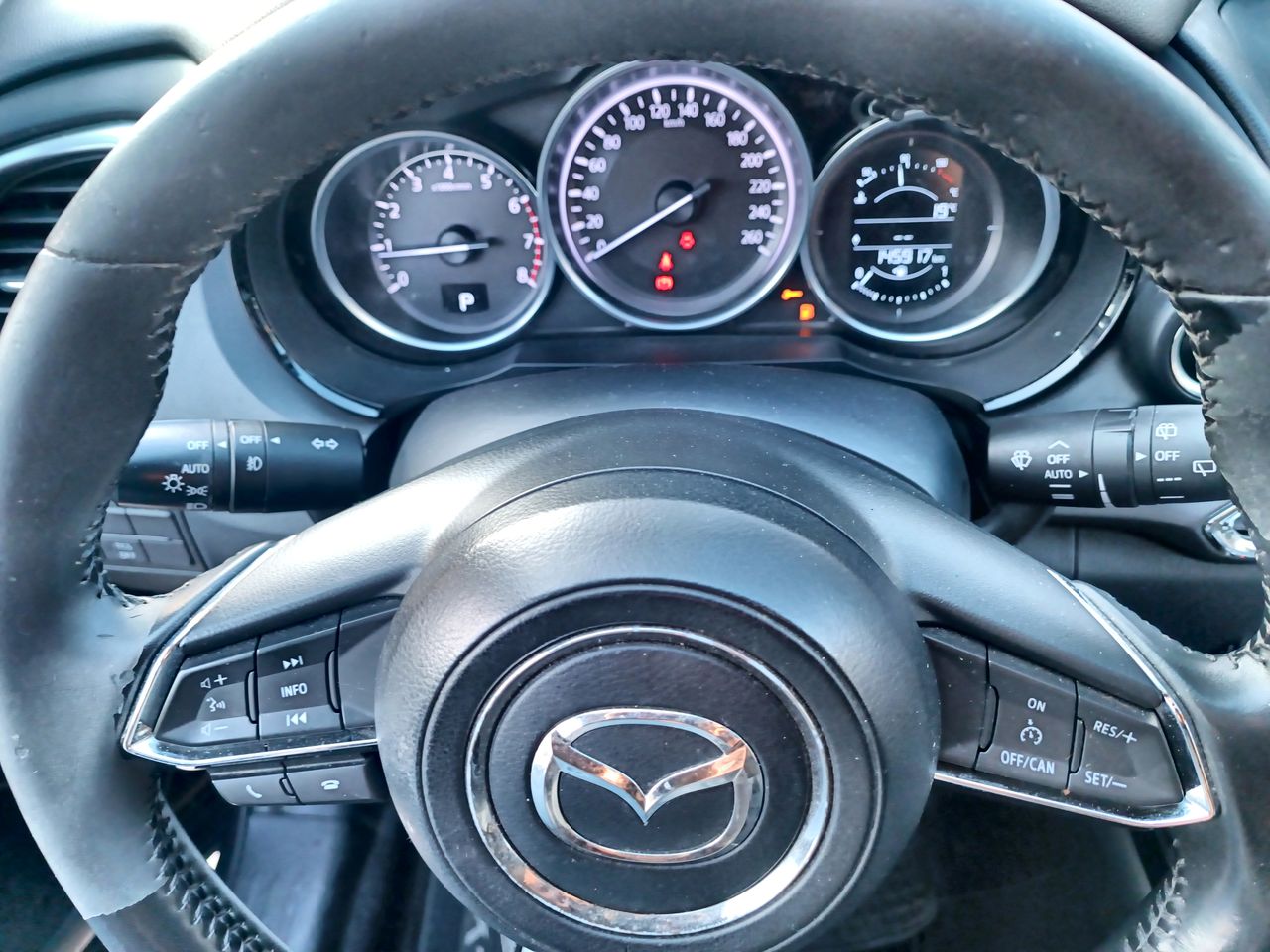 MAZDA - 26