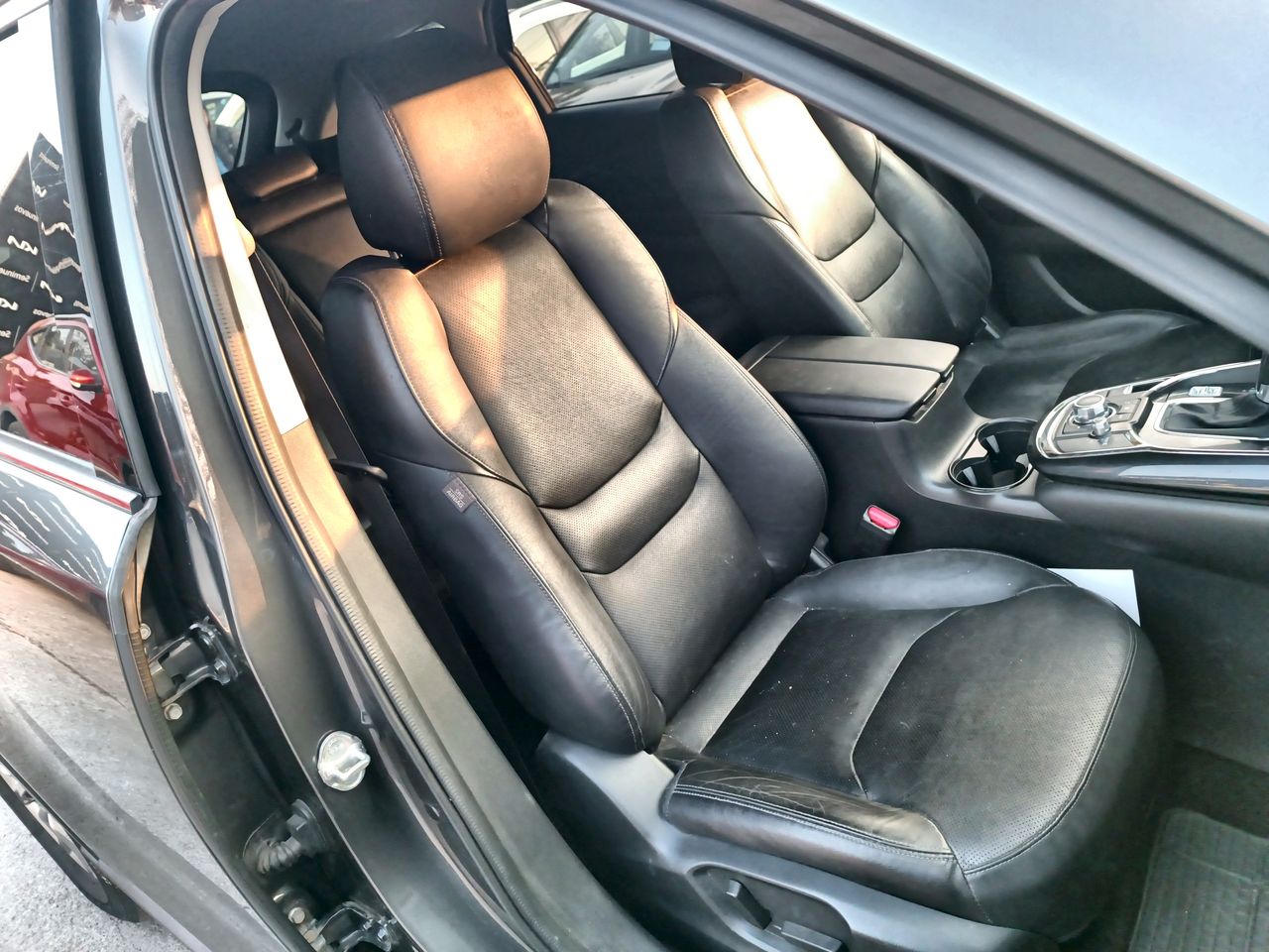 MAZDA - 32