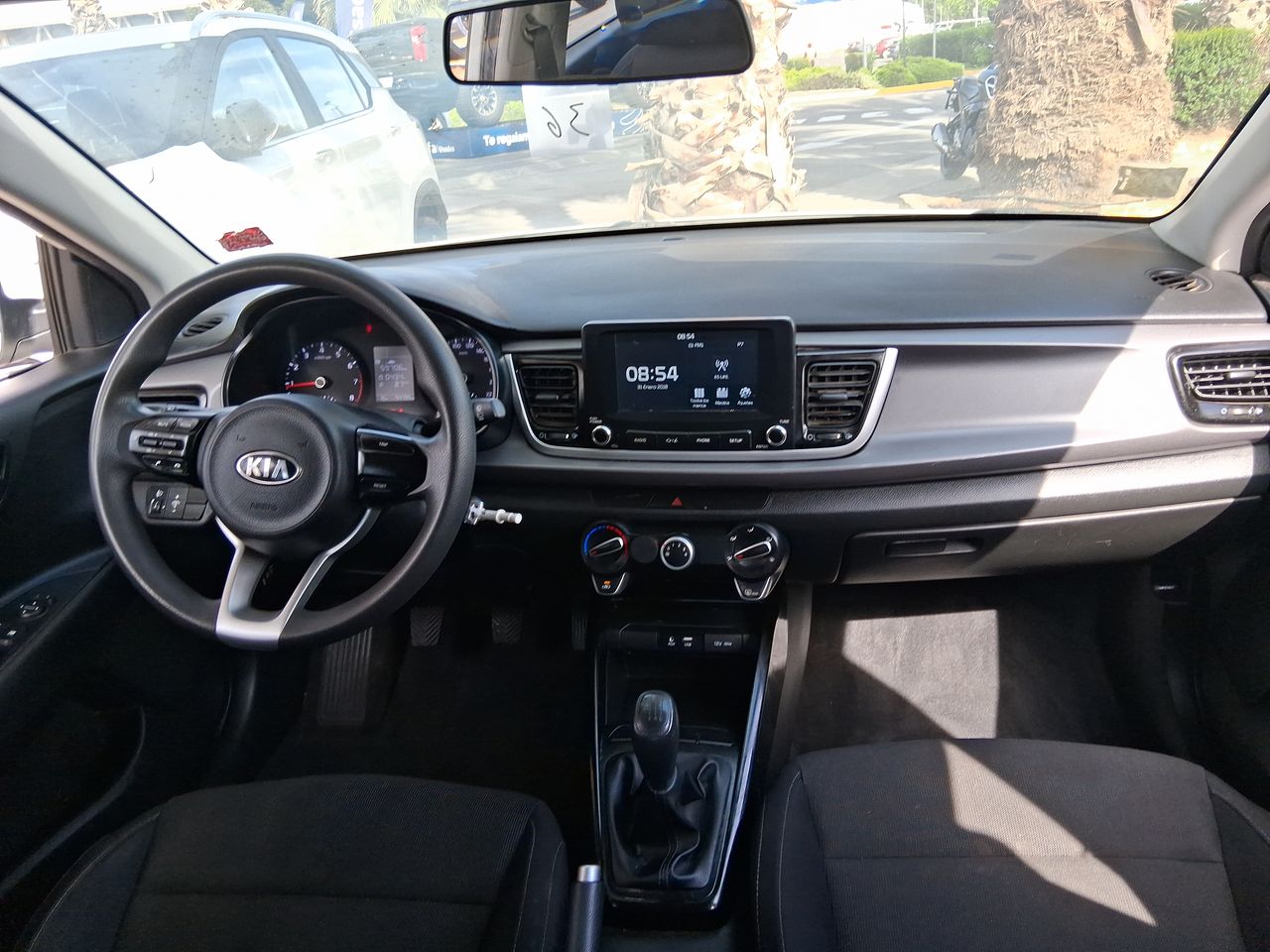 KIA - 8
