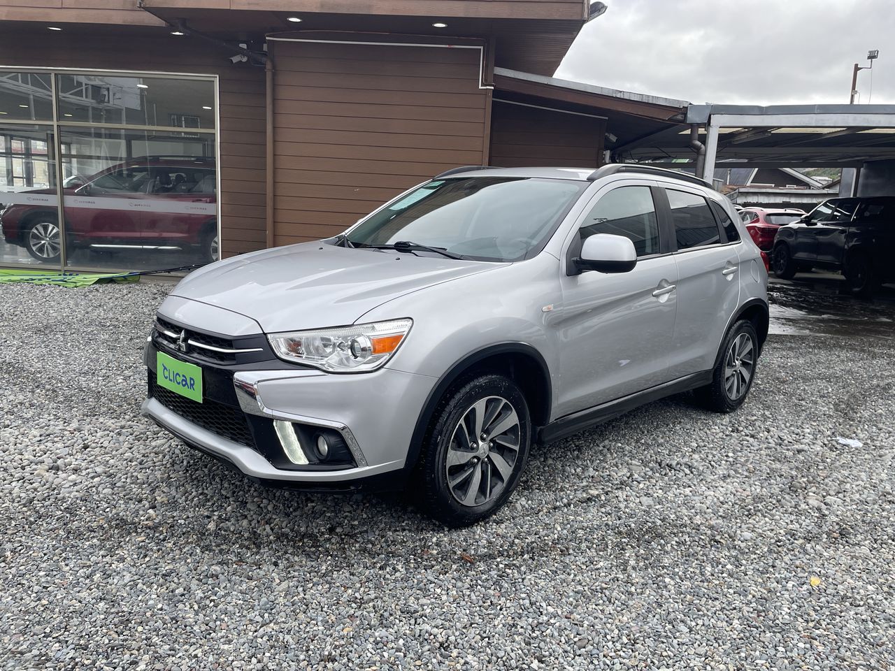 MITSUBISHI - 3