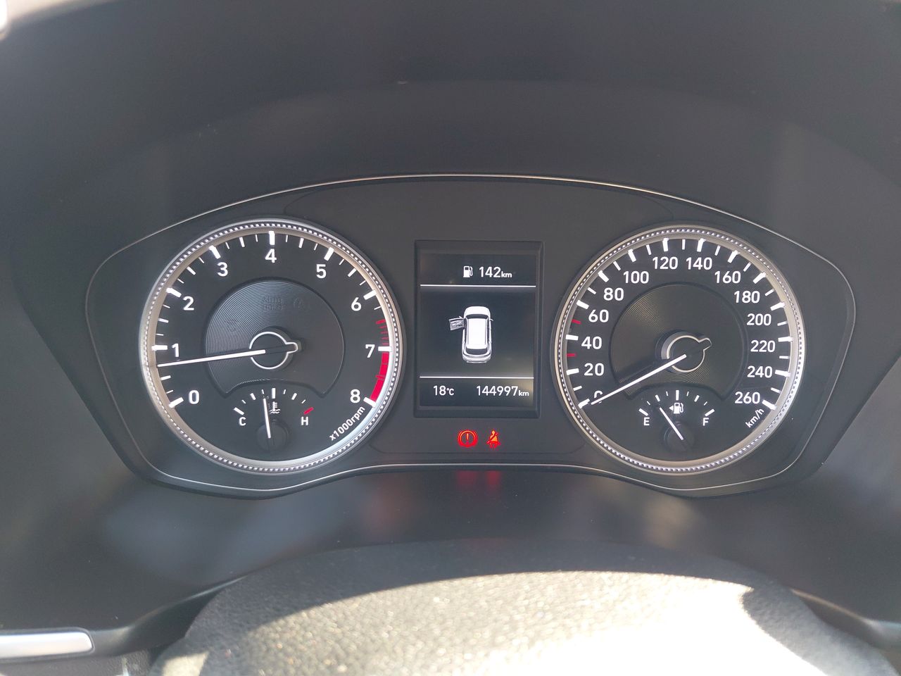 HYUNDAI - 17