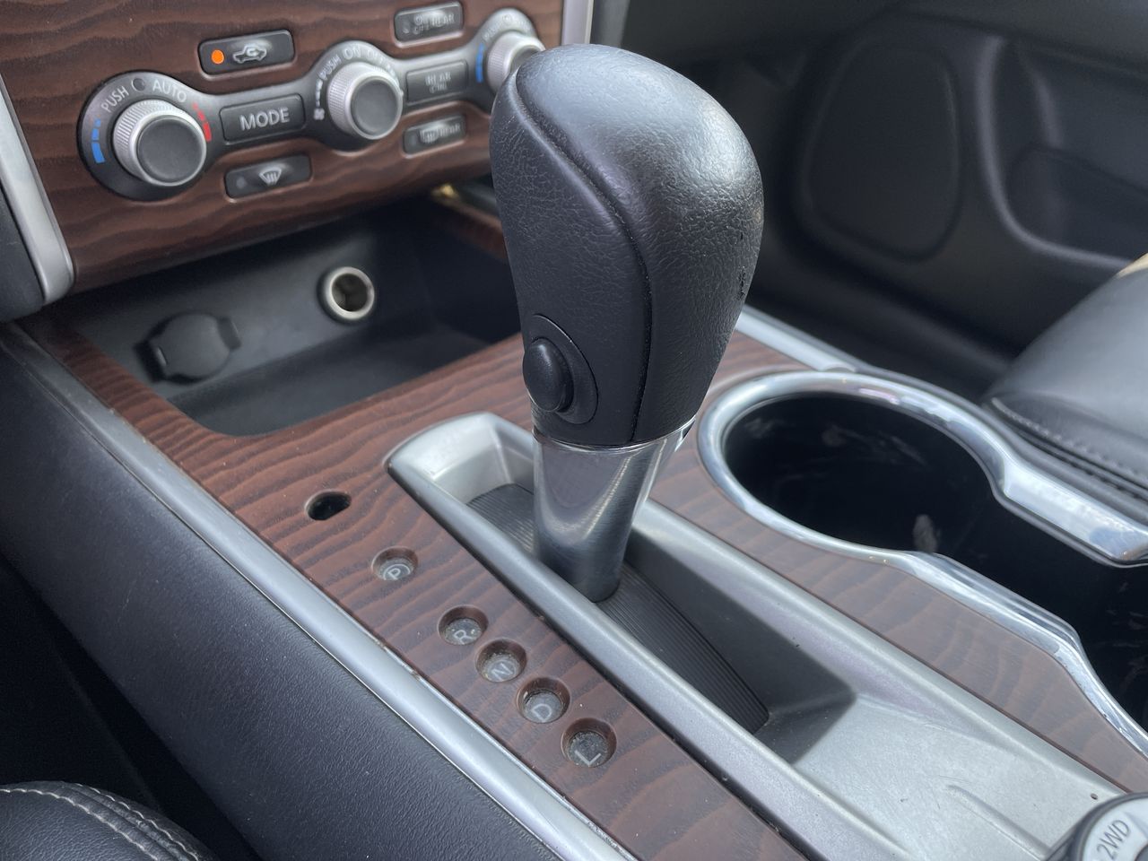 NISSAN - 30