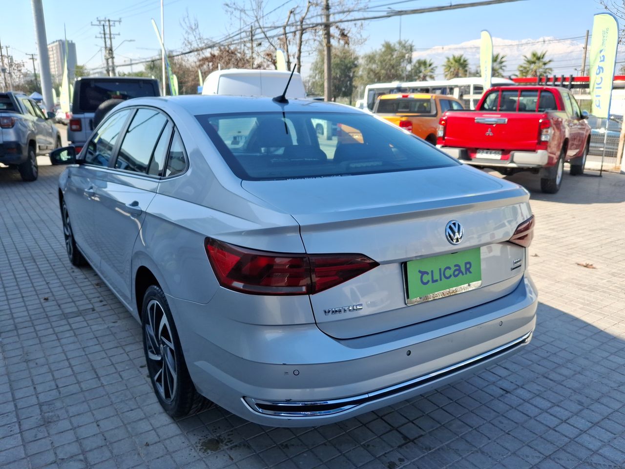 VOLKSWAGEN - 5