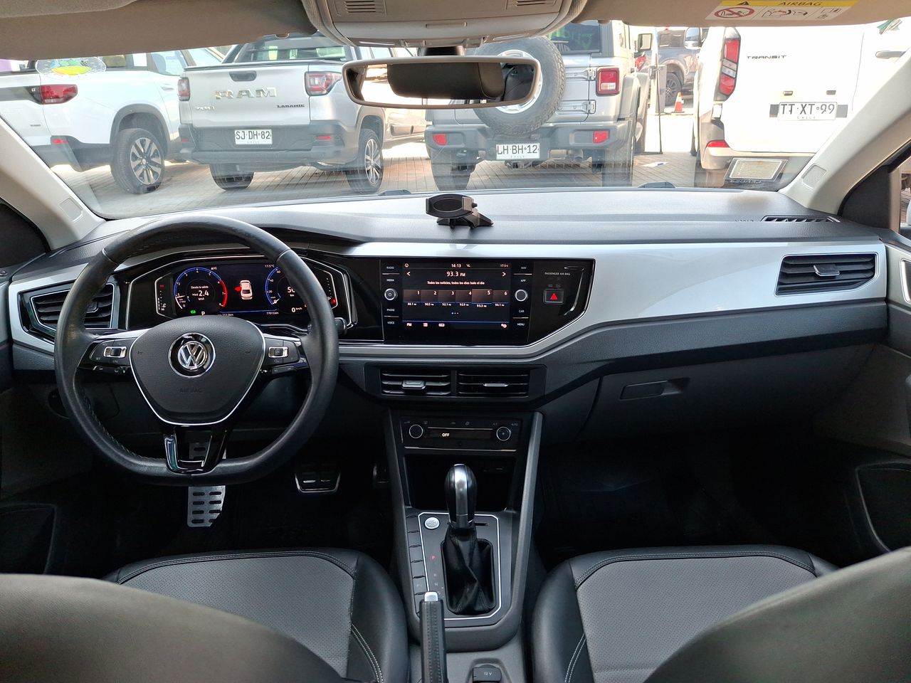 VOLKSWAGEN - 9
