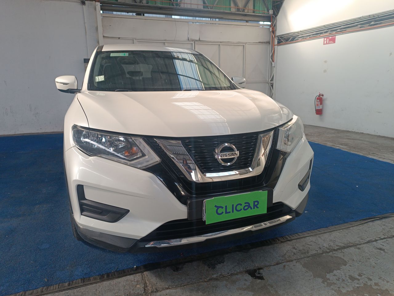 NISSAN - 2