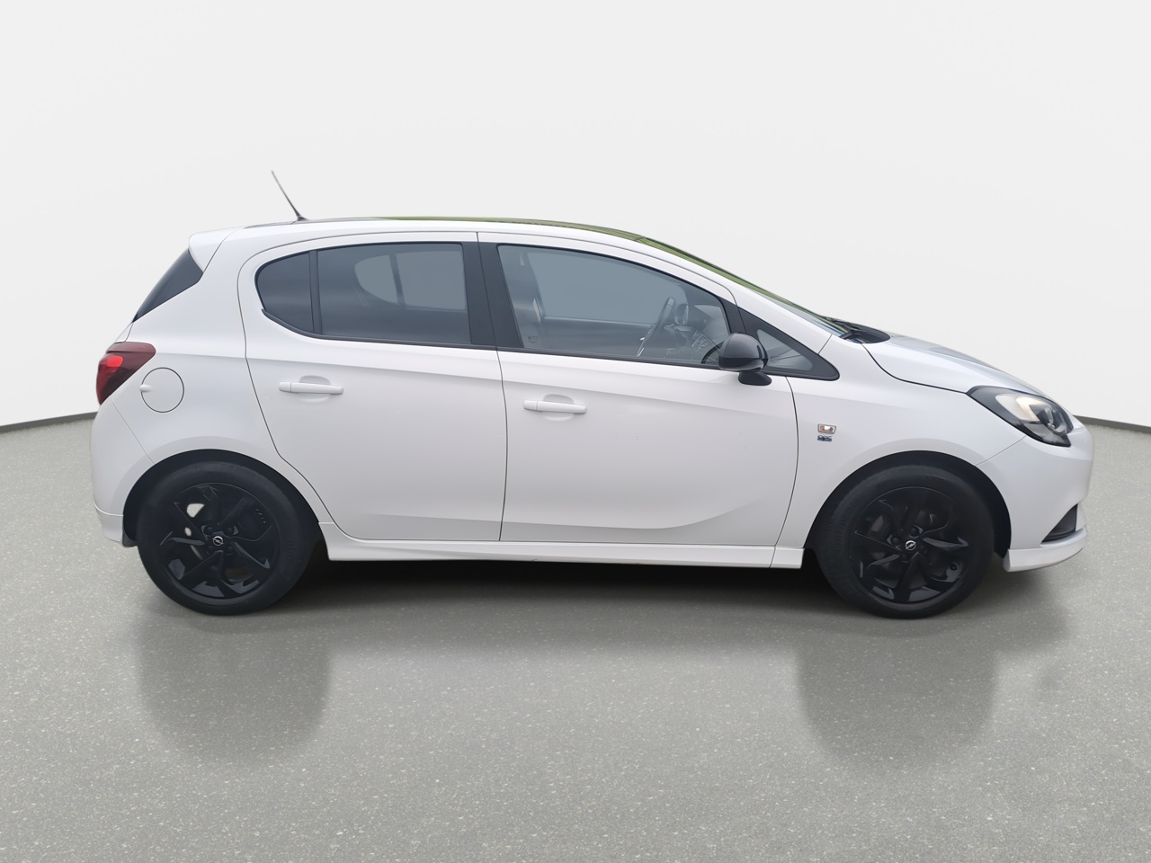 Opel Corsa — foto 9 de 26