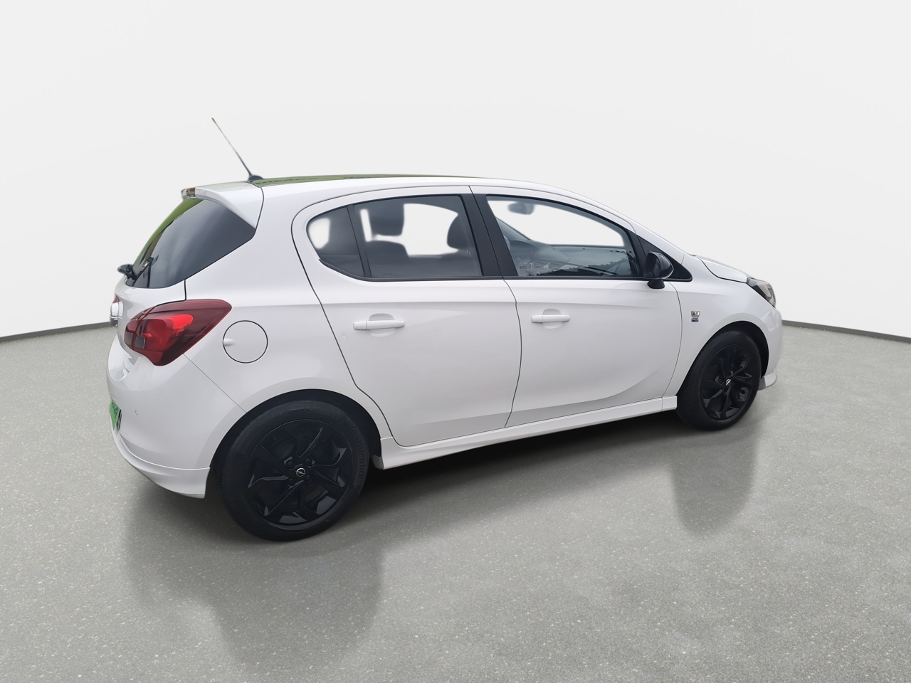 Opel Corsa — foto 8 de 26
