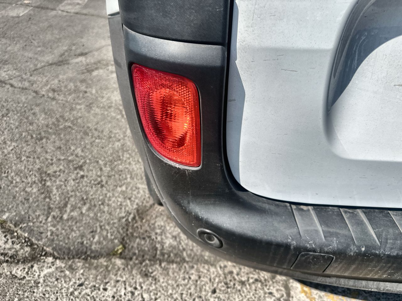 RENAULT - 20