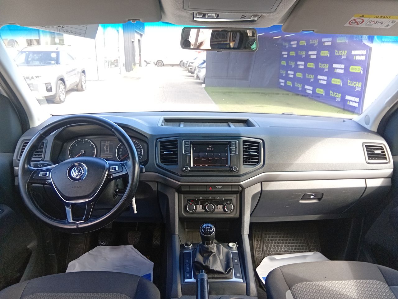 VOLKSWAGEN - 30