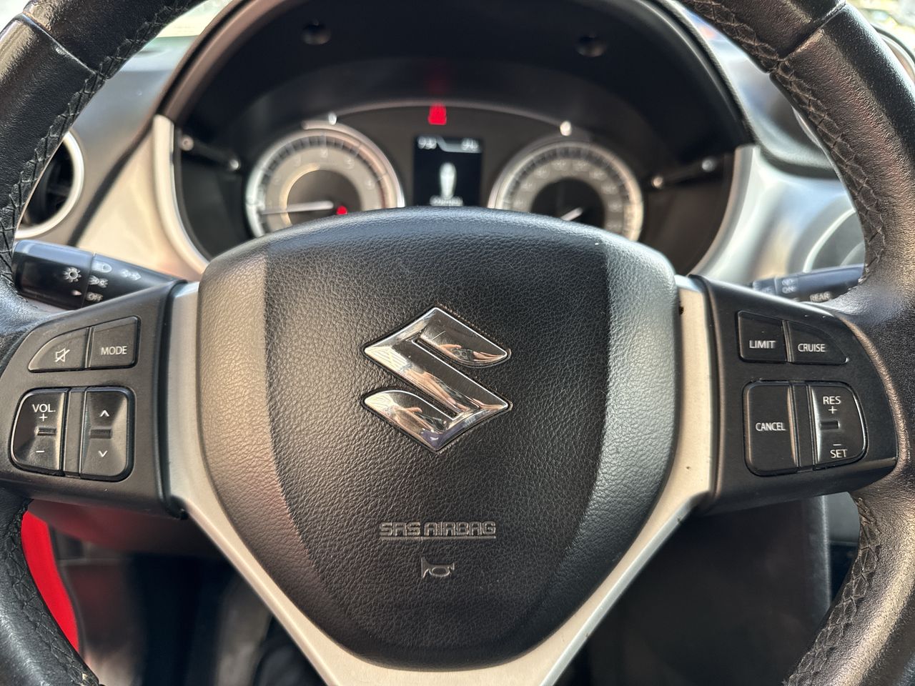 SUZUKI - 26