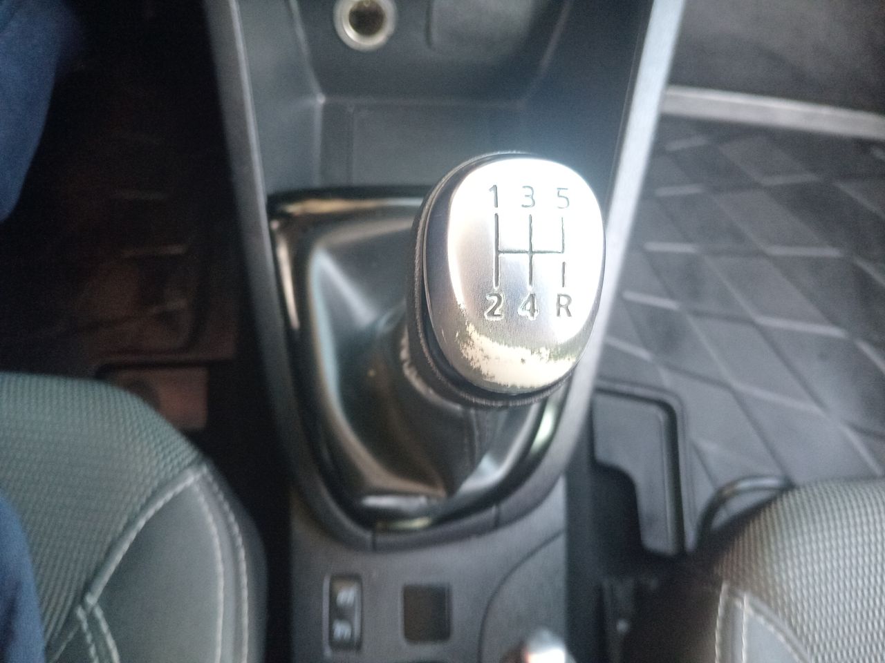 RENAULT - 31
