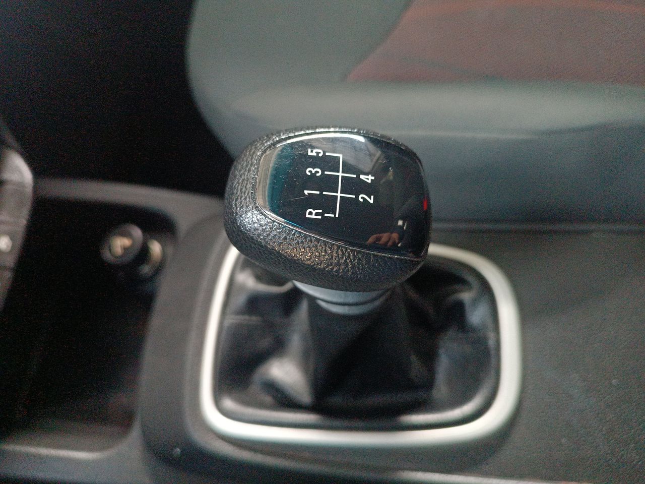 CHEVROLET - 28