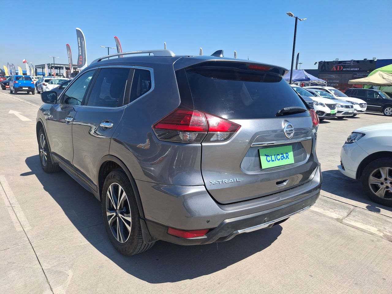 NISSAN - 5