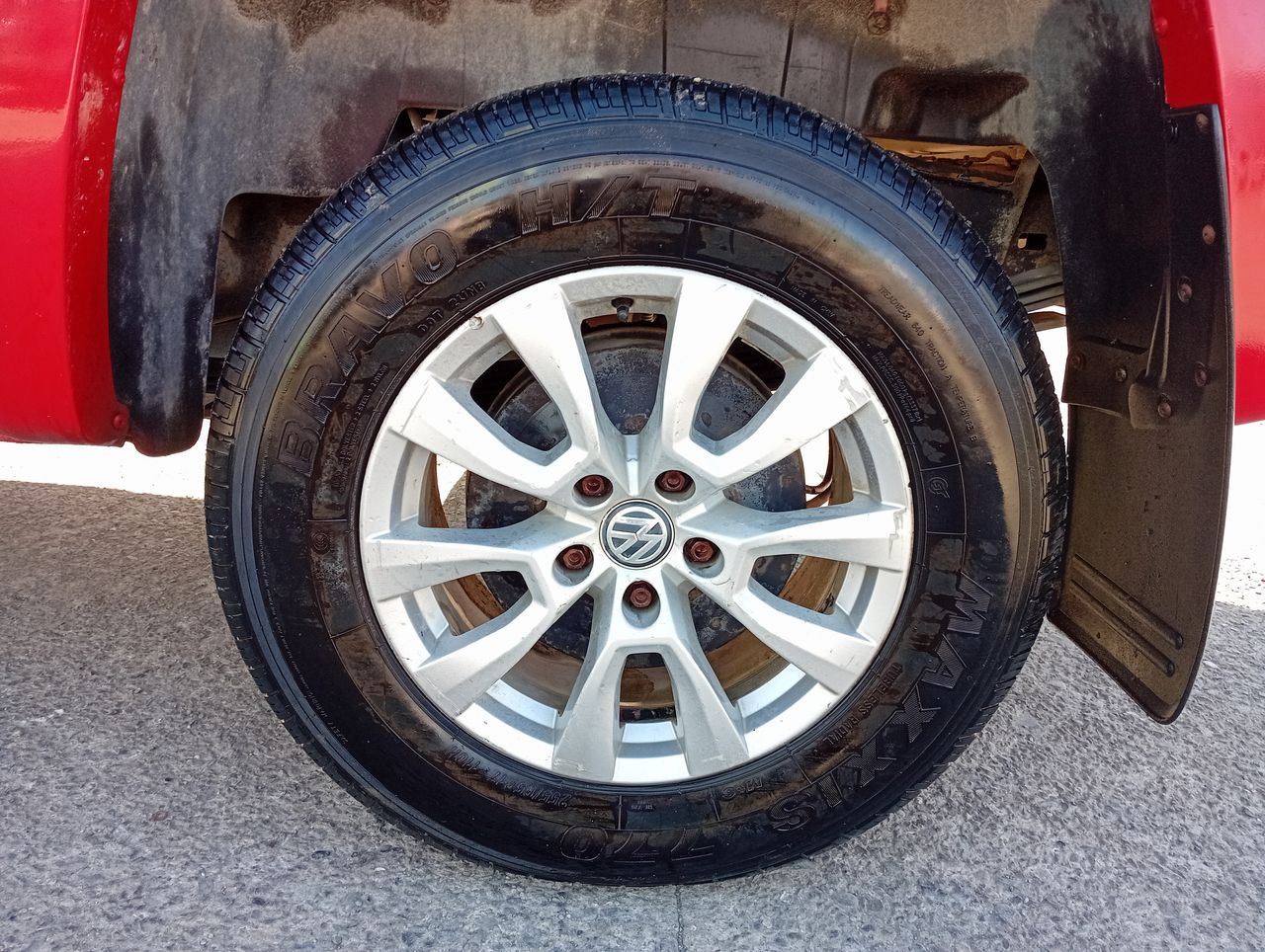 VOLKSWAGEN - 9
