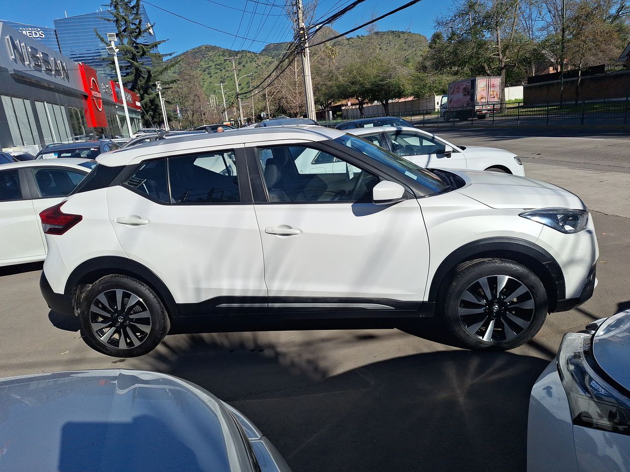 NISSAN - 8