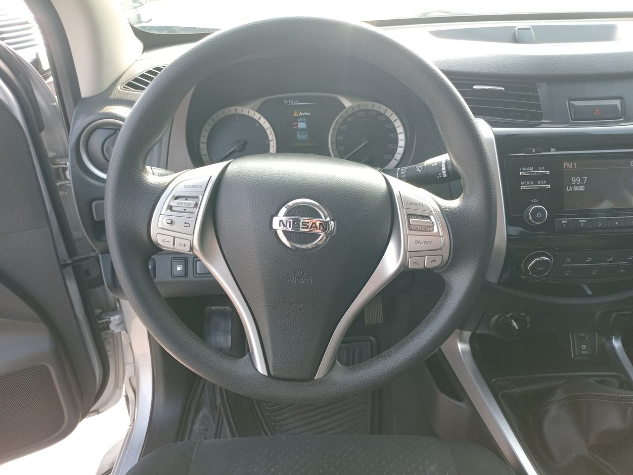 NISSAN - 24
