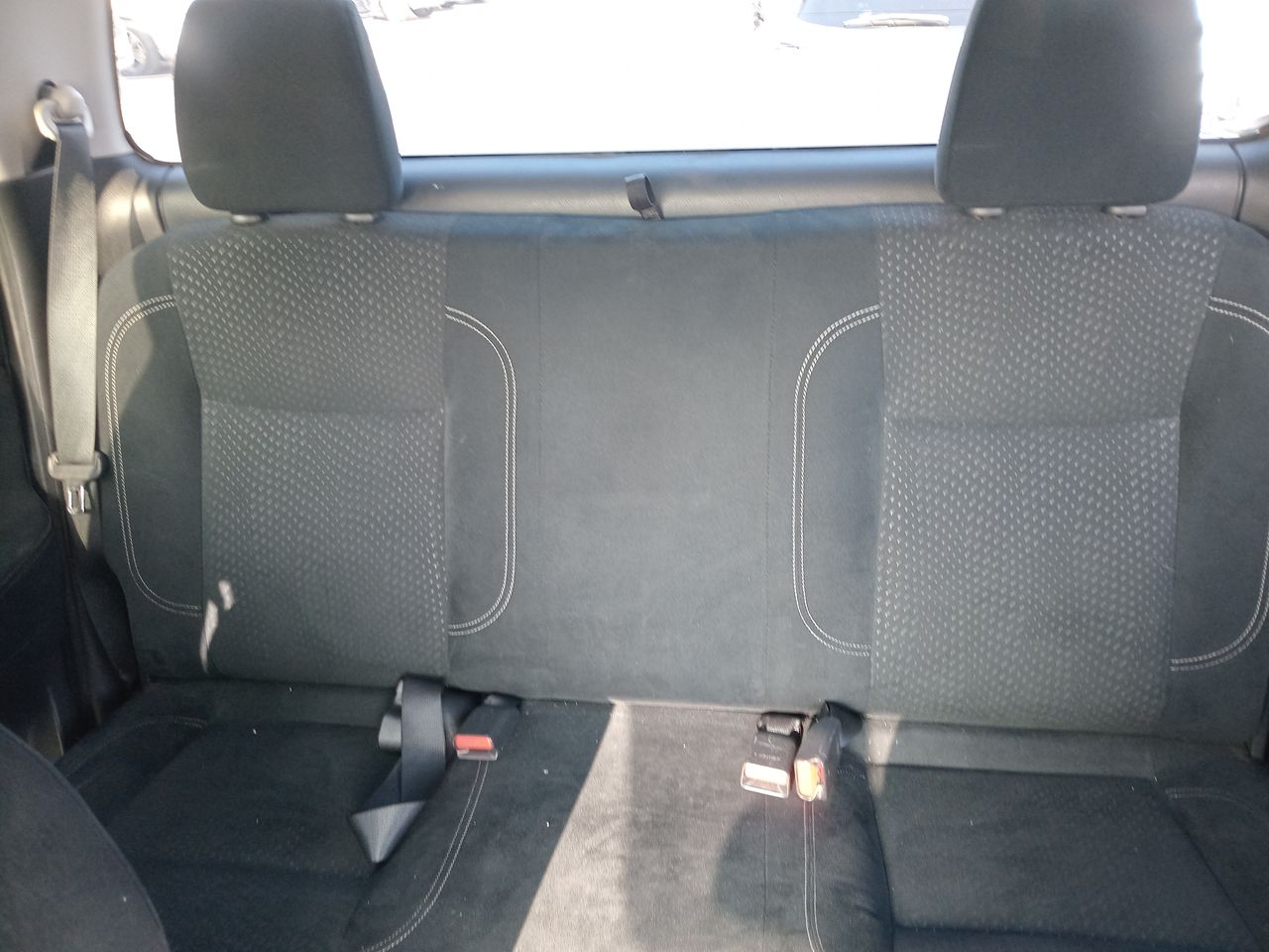 NISSAN - 33