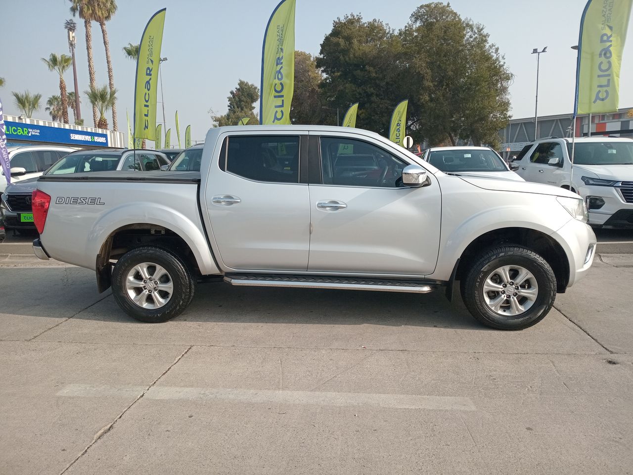 NISSAN - 8