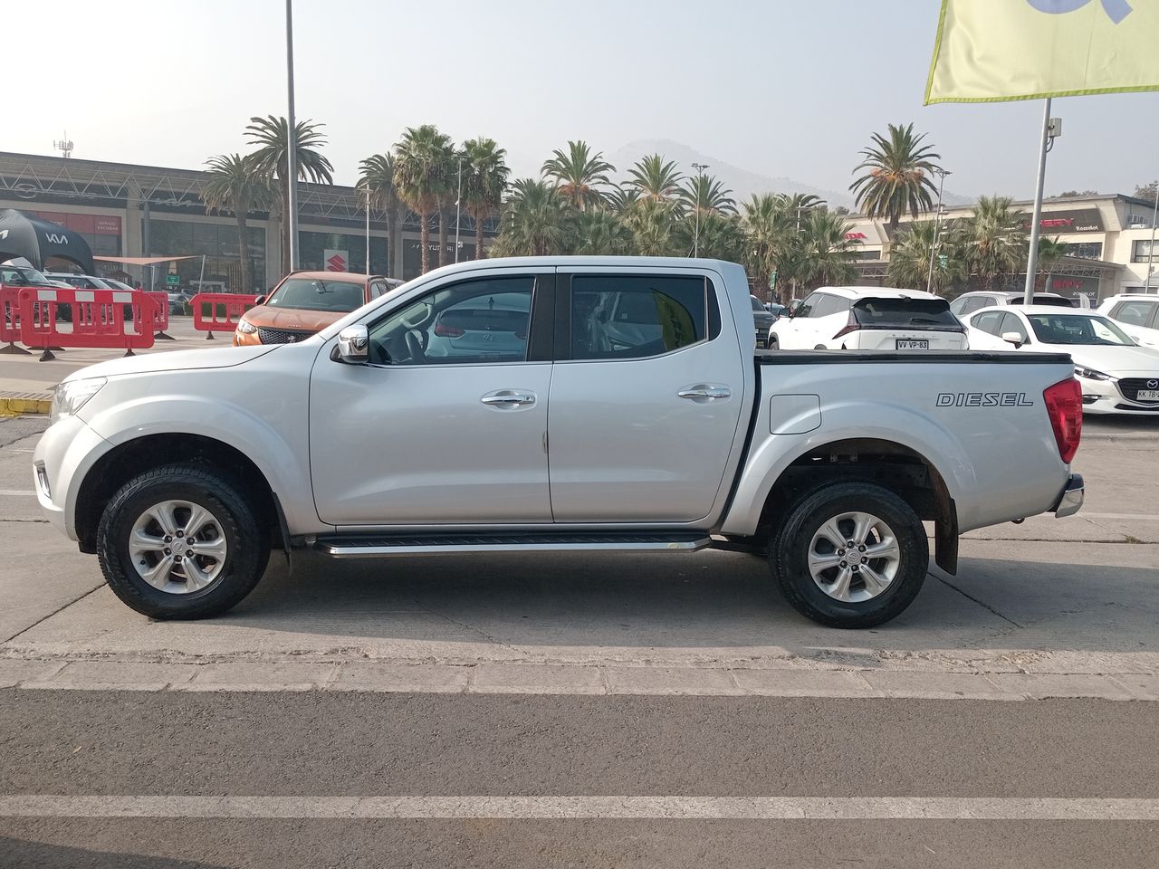 NISSAN - 4