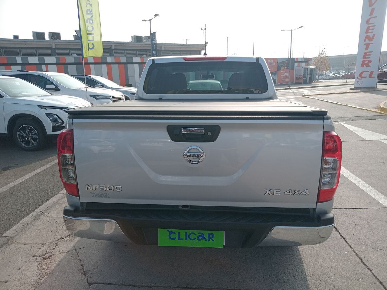NISSAN - 12
