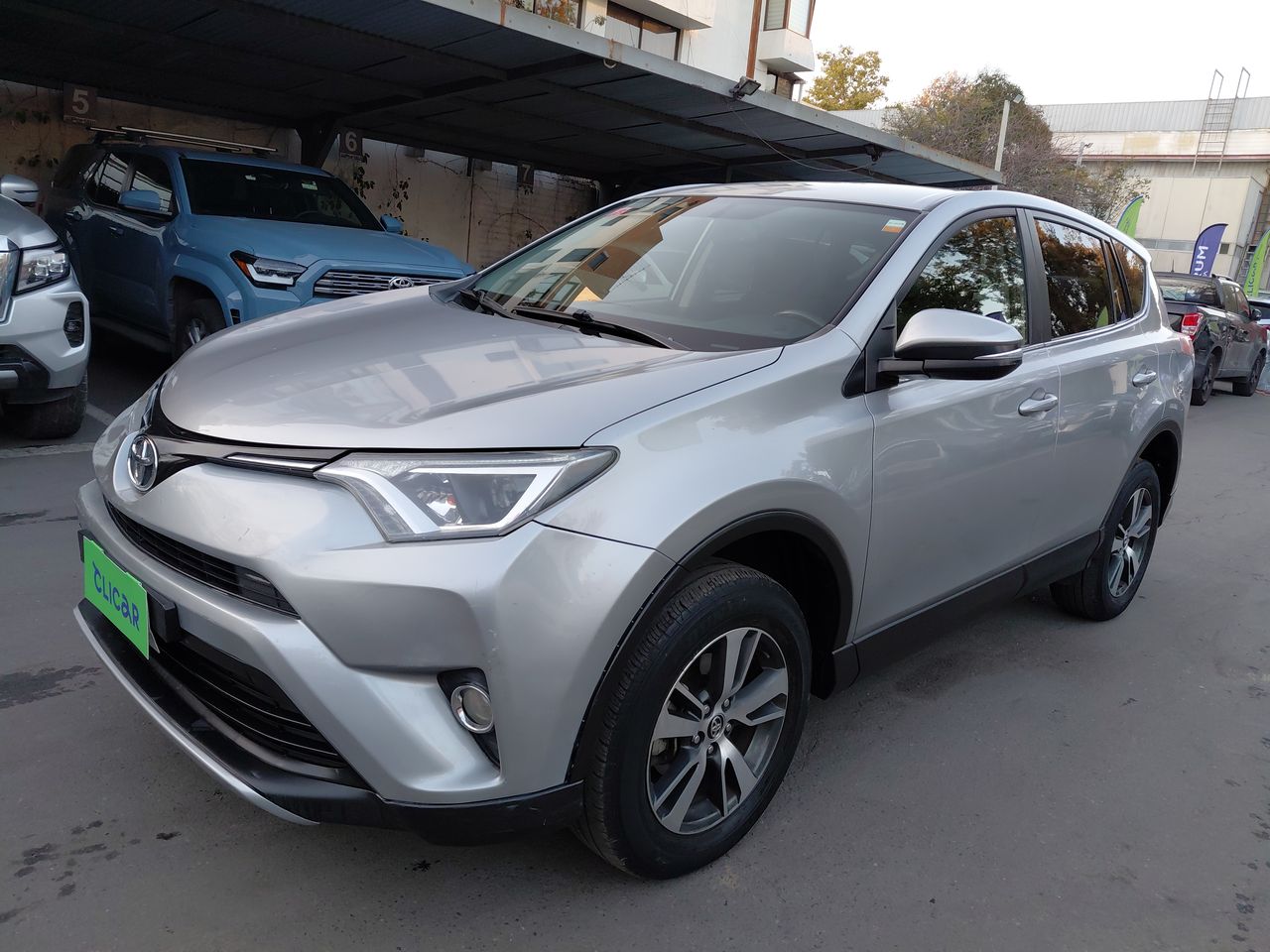 TOYOTA - 3